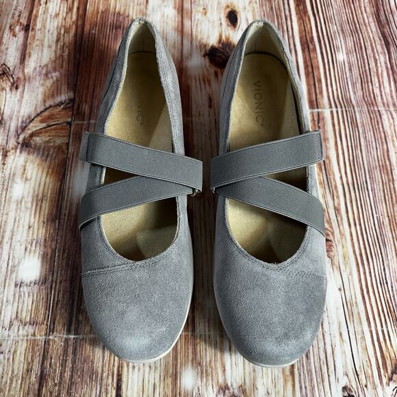 NEW Vionic SHELBY Sz 11 Gray Suede Mary Jane Loafers Shoes Elastic Strap Slip On - Picture 3 of 12